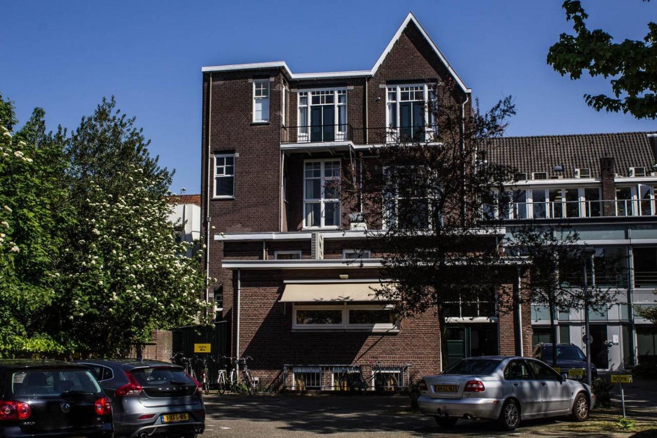 Hostel Roots Tilburg Exterior foto