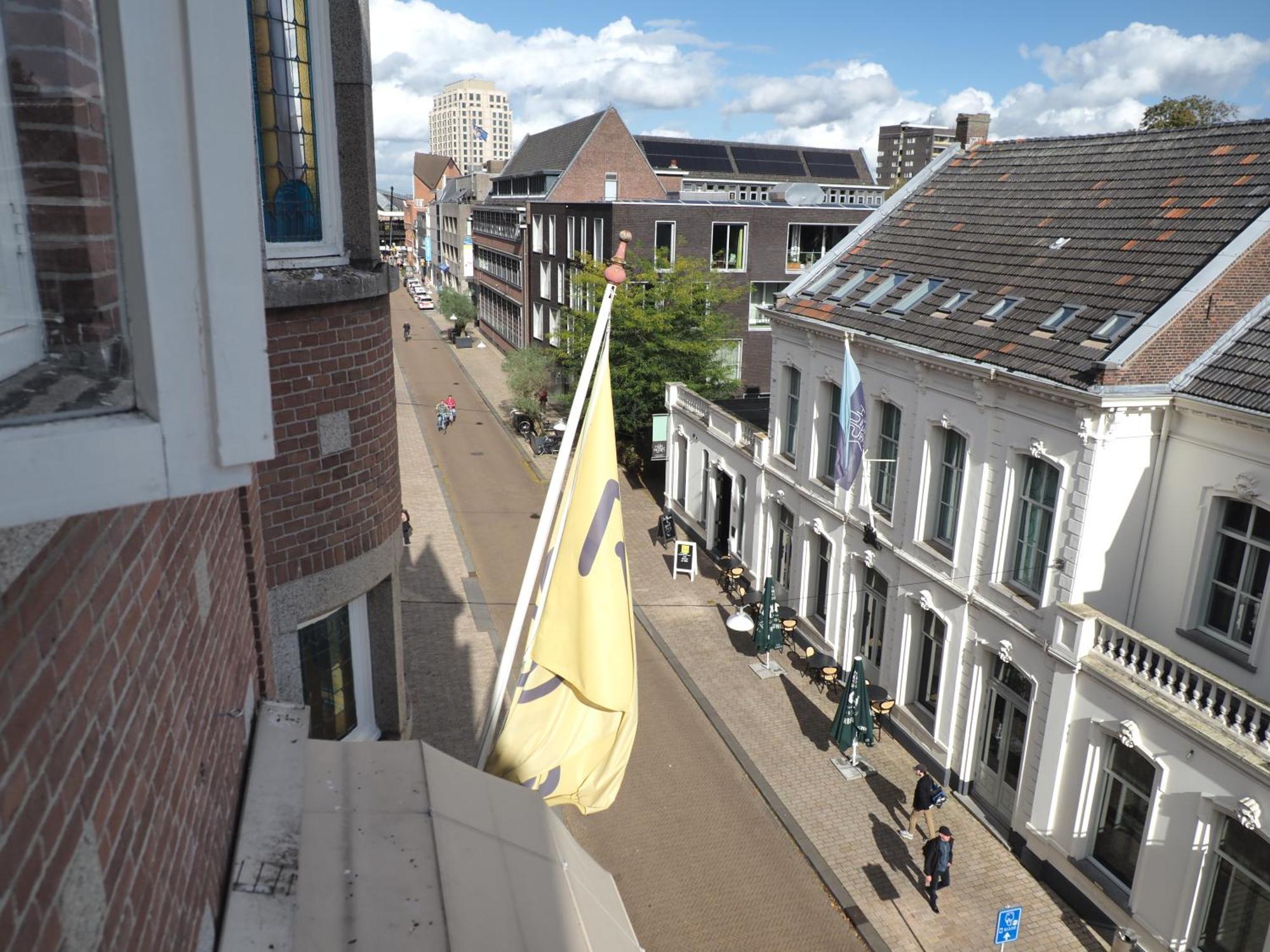 Hostel Roots Tilburg Exterior foto